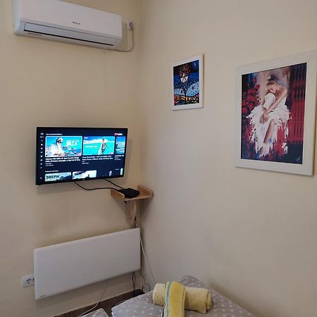Appartamento Orion Apatman Belgrado Esterno foto